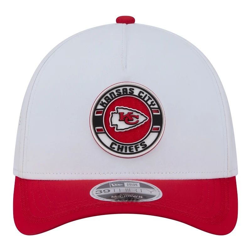 Men's New Era White/Red Kansas City Chiefs Patch 39THIRTY A-Frame M-Crown Perforated Flex Hat