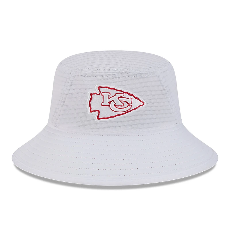 Bob extensible New Era pour hommes des Chiefs de Kansas City 2024 NFL Training Camp blanc