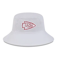 Bob extensible New Era pour hommes des Chiefs de Kansas City 2024 NFL Training Camp blanc