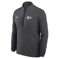 Pull Nike anthracite léger Victory Dri-FIT à demi-zip pour homme des Kansas City Chiefs