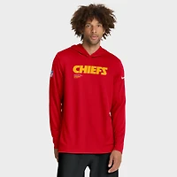 T-shirt à capuche manches longues Nike rouge Kansas City Chiefs 2025 Sideline Pure Fury Dri-FIT pour homme