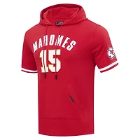 T-shirt à capuche avec nom et numéro de joueur des Chiefs Kansas City Patrick Mahomes Pro Standard pour hommes