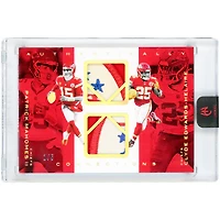 Carte Panini Authentically Mahomes Holo Gold Dual Tri-Color Relics 2025 des Kansas City Chiefs, Patrick Mahomes et Clyde Edwards-Helaire #CON-7 #1/5