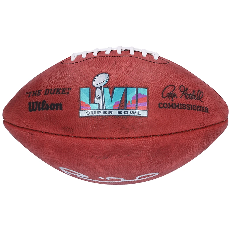 Ballon de football Duke dédicacé par Patrick Mahomes des Kansas City Chiefs pour le Super Bowl LVII