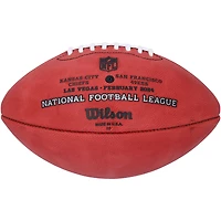 Ballon de football Duke autographié par Travis Kelce, Kansas City Chiefs, pour le Super Bowl LVIII