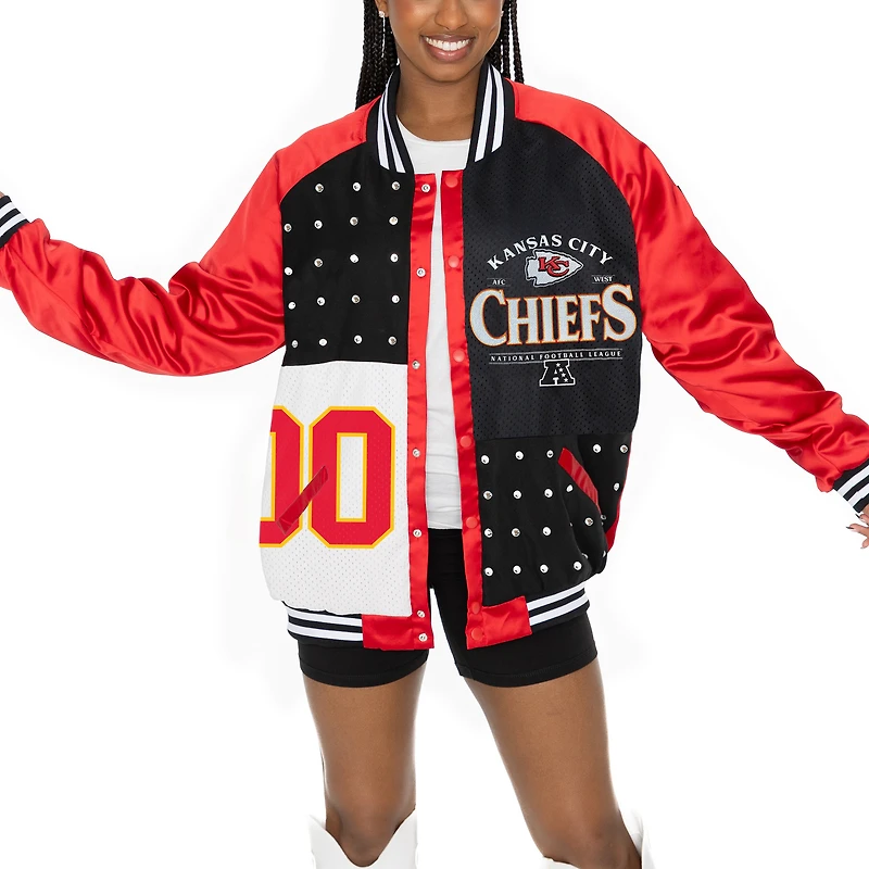 Veste bomber surdimensionnée rouge/noire Gameday Couture pour femme des Kansas City Chiefs avec strass et boutons-pression