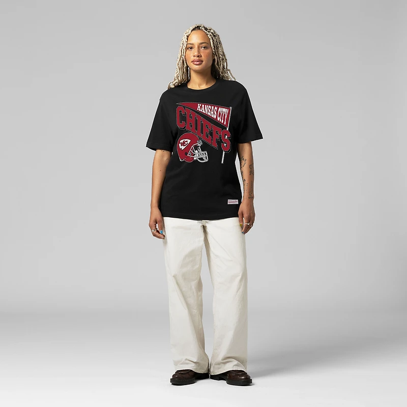 T-shirt noir Mitchell & Ness pour femme, motif petit ami dynamique de l'équipe des Kansas City Chiefs