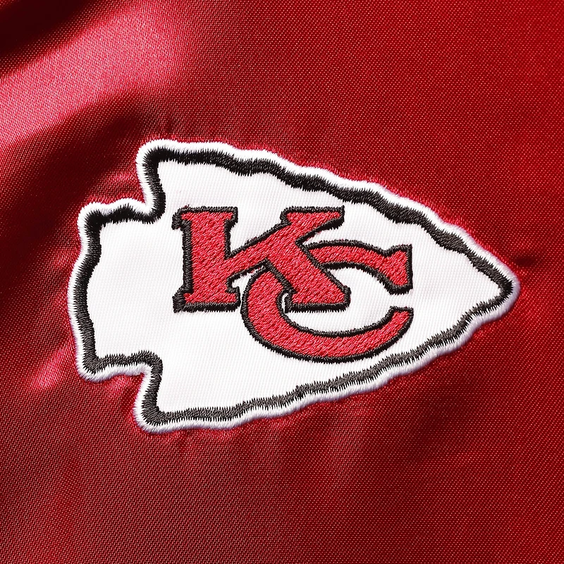 Veste Mitchell & Ness rouge Kansas City Chiefs Team 2.0 pour femme, style raglan satiné, fermeture à boutons-pression.