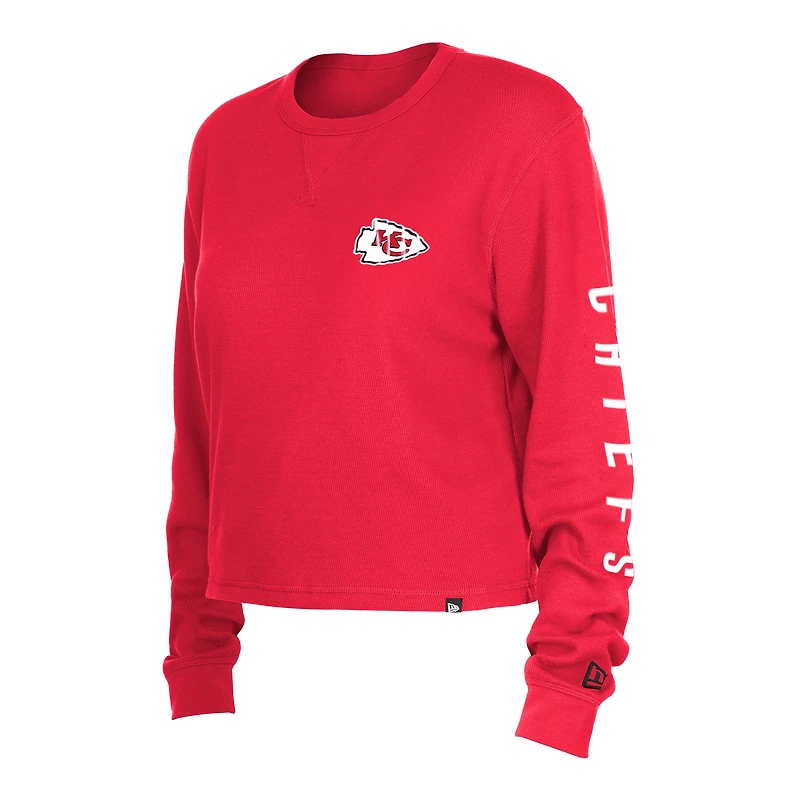 Women's New Era  Red Kansas City Chiefs Sport Night Thermal Long Sleeve Cropped T-Shirt