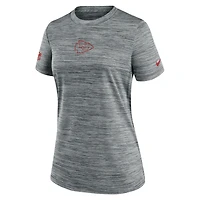T-shirt Nike gris Kansas City Chiefs Sideline Velocity Dri-FIT pour femme