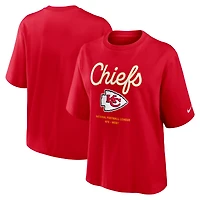 T-shirt Nike rouge Kansas City Chiefs Essential Relaxed Boxy pour femme