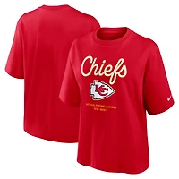T-shirt Nike rouge Kansas City Chiefs Essential Script pour femme, coupe décontractée