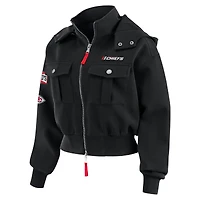 Veste bomber courte zippée noire à poches plaquées pour femme WEAR by Erin Andrews des Chiefs de Kansas City