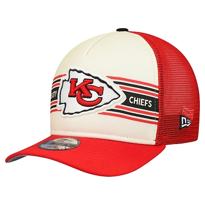 Casquette de camionneur ajustable New Era 9FIFTY A-Frame crème/rouge Kansas City Chiefs pour jeunes