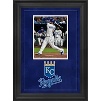 Cadre photo vertical Kansas City Royals Deluxe encadré de 8 po x 10 po avec logo de l'équipe