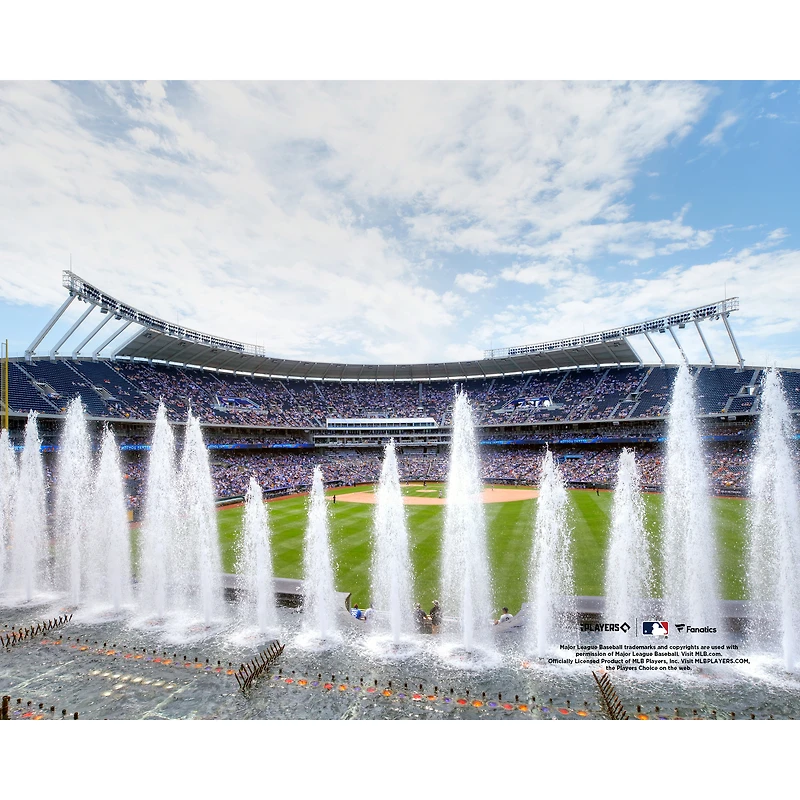 Photographie non signée des fontaines du stade Kauffman Royals de Kansas City