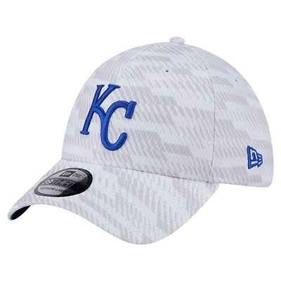 Men's New Era  White Kansas City Royals Graded 39THIRTY Stretch Fit Hat