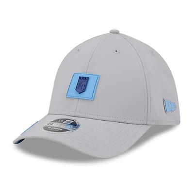 Men's New Era  Gray Kansas City Royals 2026 Clubhouse Alternate 39THIRTY Flex Hat