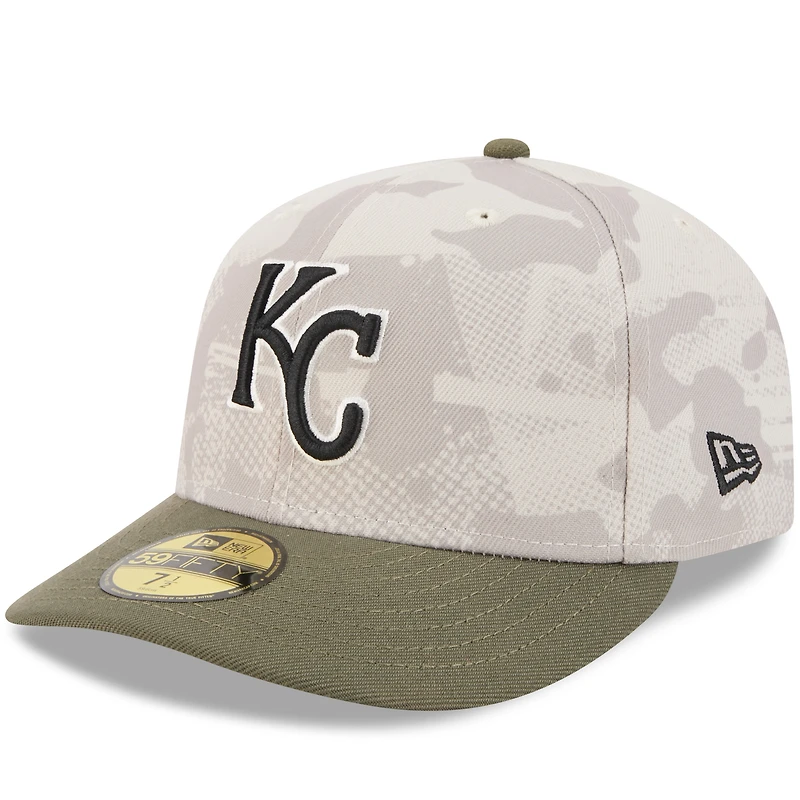 Casquette ajustée 59FIFTY pour homme New Era beige clair/olive Kansas City Royals 2025 Armed Forces Day
