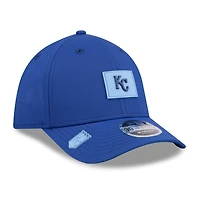 Men's New Era  Royal Kansas City Royals 2026 Clubhouse M-Crown 39THIRTY Flex Hat