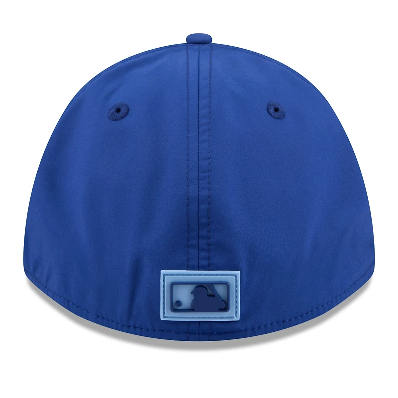 Casquette New Era Royal Kansas City Royals 2026 Clubhouse M-Crown 39THIRTY Flex pour homme