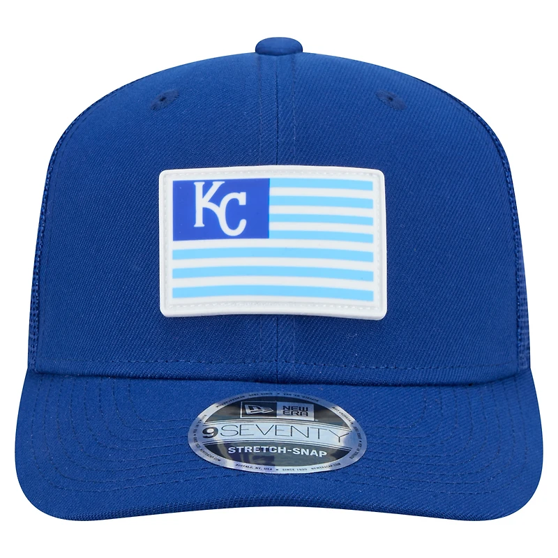 Men's New Era Royal Kansas City Royals Flag 9SEVENTY Stretch-Snap Hat