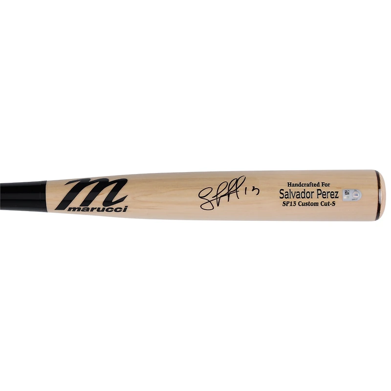 Batte de baseball Marucci autographiée par Salvador Perez des Royals de Kansas City
