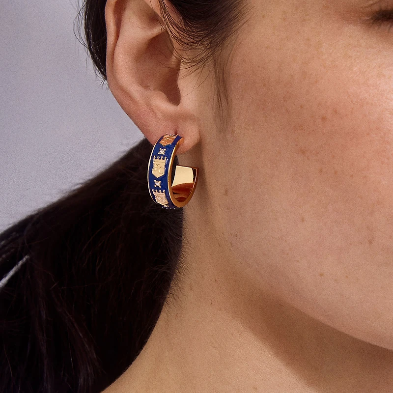 Boucles d'oreilles créoles en émail WEAR By Erin Andrews x BaubleBar des Royals de Kansas City