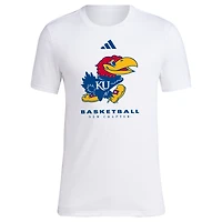 T-shirt adidas Kansas Jayhawks 2023 On Court Bench Fresh blanc