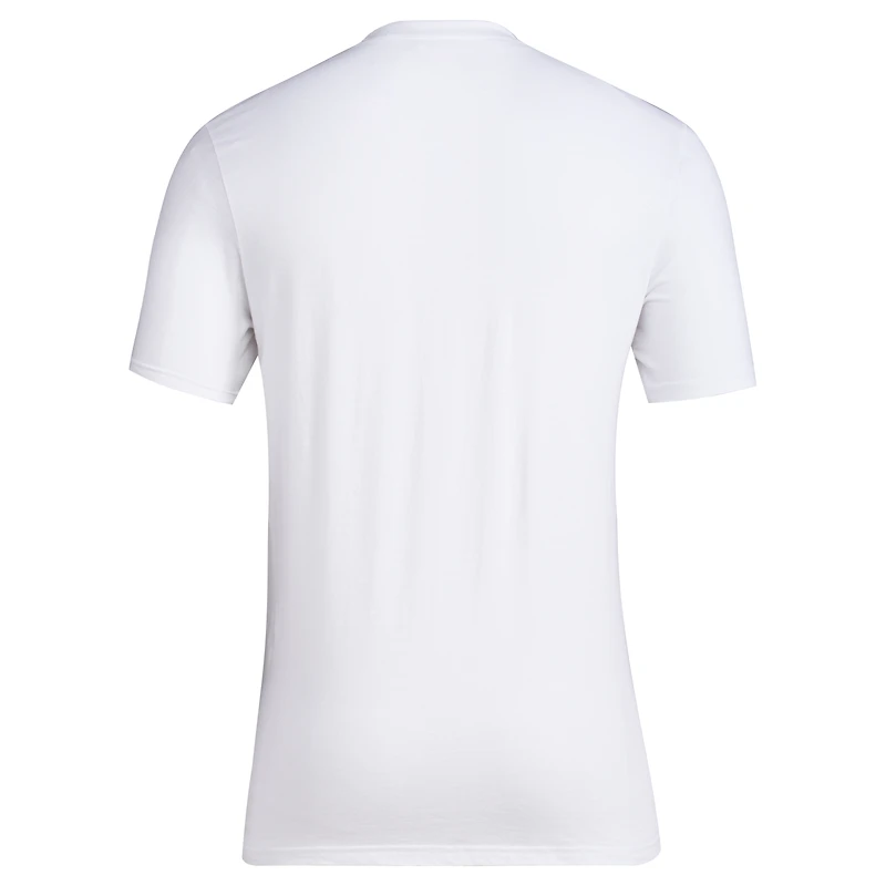 T-shirt adidas Kansas Jayhawks 2023 On Court Bench Fresh blanc