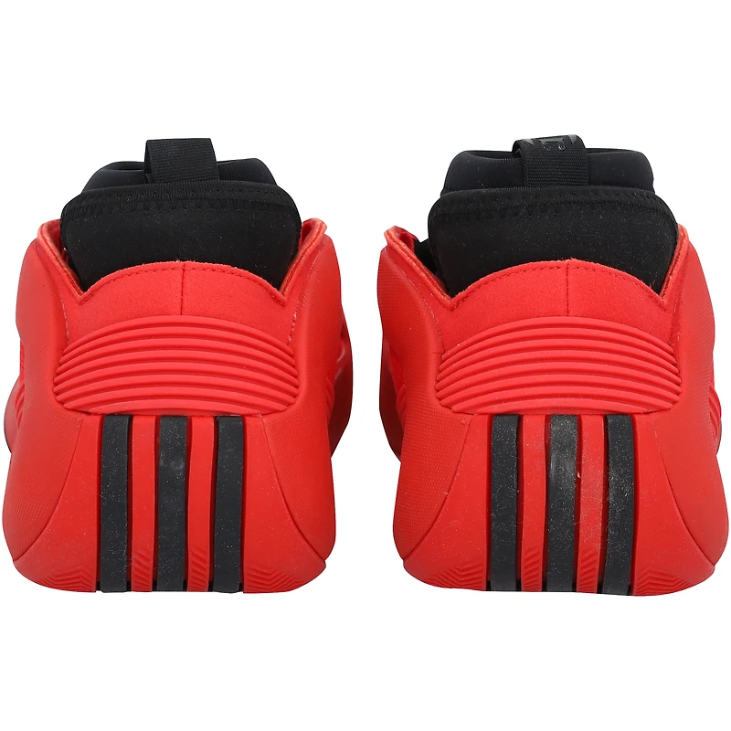 Chaussures adidas Harden 8 rouges des Kansas Jayhawks, issues du programme d'athlétisme