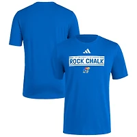 T-shirt d'avant-match adidas Royal Kansas Jayhawks pour homme, avec slogan de vestiaire
