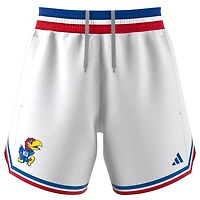 V110985 Short réplique de l'équipe NCAA Swingman du Kansas 24 SHTMENBBS JC6119 #6
