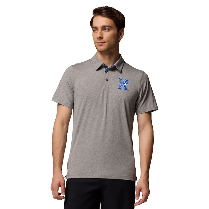 Men's Columbia Gray Kentucky Wildcats Tech Trail Omni-Shade Polo
