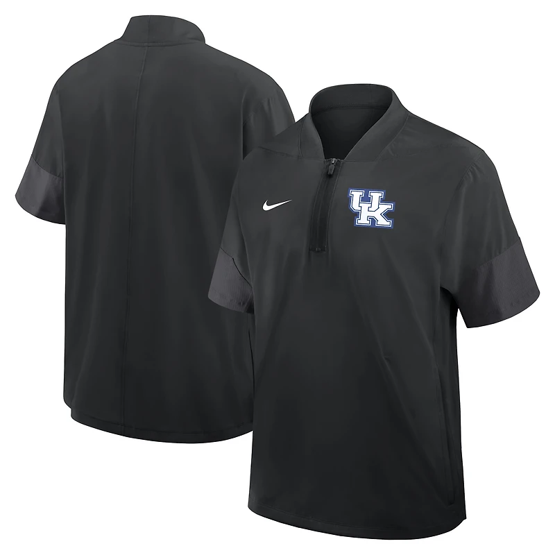 Veste d'entraîneur Nike Kentucky Wildcats 2025 Sideline noire pour homme, manches courtes, fermeture éclair au quart, technologie Dri-FIT