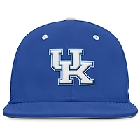 Casquette ajustée Nike Royal Kentucky Wildcats On-Field Dugout True Performance pour homme