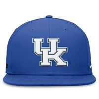 Casquette ajustée Nike Royal Kentucky Wildcats On-Field Pro pour homme