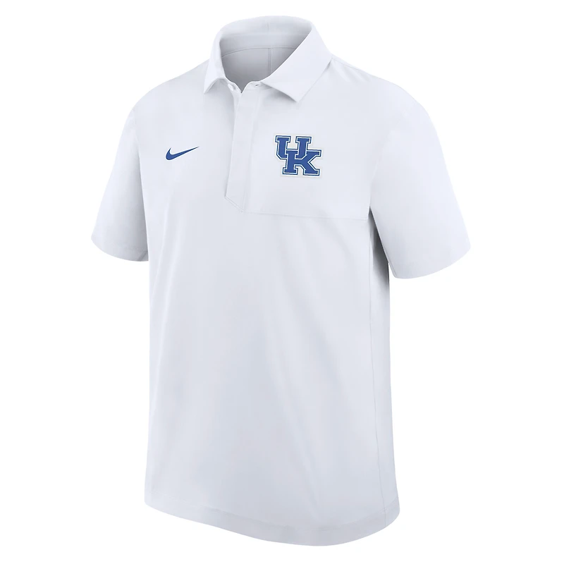 Polo Nike Dri-FIT blanc pour homme, modèle Kentucky Wildcats Coaches Sideline.