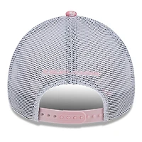 Casquette ajustable rose Kyle Larson 9FORTY A-Frame Trucker Paisley New Era pour hommes