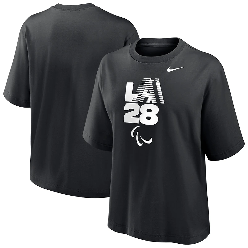 T-shirt Nike LA28 noir pour femme, coupe carrée, logo rétro à rayures, Jeux paralympiques d'été