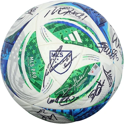 Ballon de football LAFC utilisé lors d'un match et autographié par 28 joueurs (saison 2025 de la MLS