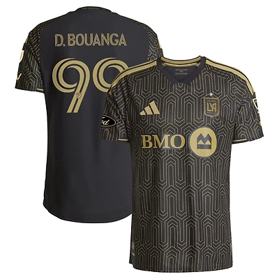 Maillot officiel adidas Denis Bouanga noir LAFC 2026 pour homme, tenue principale, avec écusson porté sur le terrain.