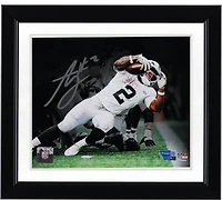 Photo dédicacée d'Ashton Jeanty (Las Vegas Raiders) - 20 x 25 cm - Plongeon pour un touchdown - Débuts en NFL - Édition limitée à 10 exemplaires