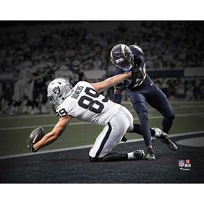 Brock Bowers Las Vegas Raiders Unsigned 2025 Week 13 One Handed Catch Spotlight Photograph