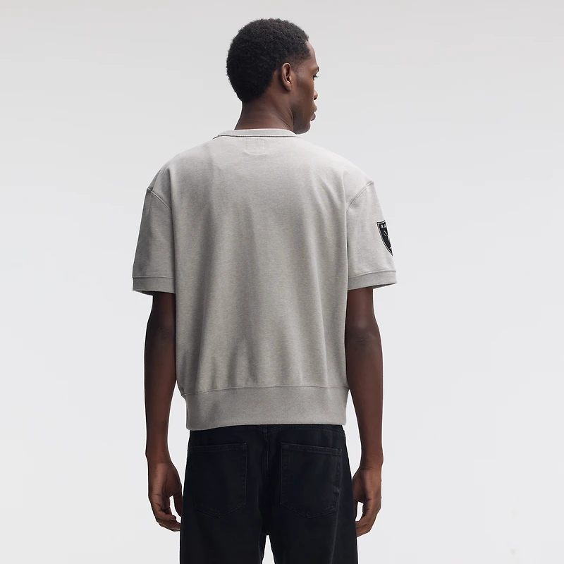 Sweat-shirt à manches courtes Fanatics Heather Gray Las Vegas Raiders IconicFleece