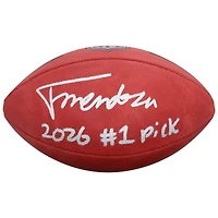Ballon de football américain Duke en couleur, autographié par Fernando Mendoza des Raiders de Las Vegas, avec inscription « 1er choix de la draft 2026 ».