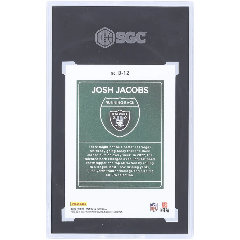 Carte Panini Donruss Downtown #D-12 SGC 2023 des Las Vegas Raiders de Josh Jacobs, authentifiée 9,5