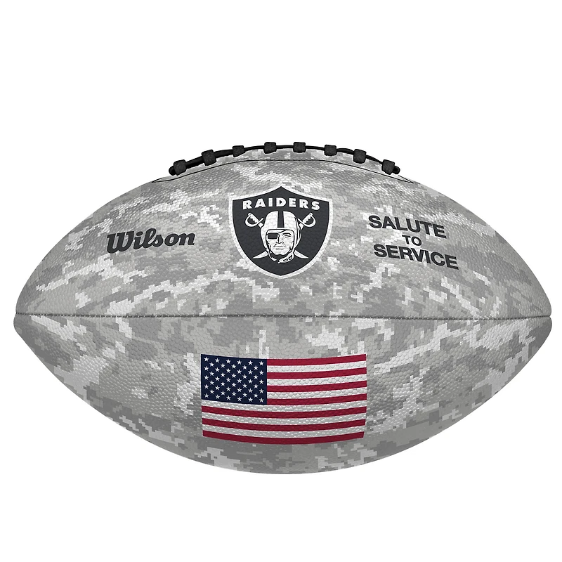 Hommage des Las Vegas Raiders 2024 à Service Wilson Pro Football