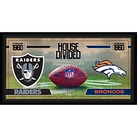 Collage de football encadré 10" x 20" des Raiders de Las Vegas contre les Broncos de Denver