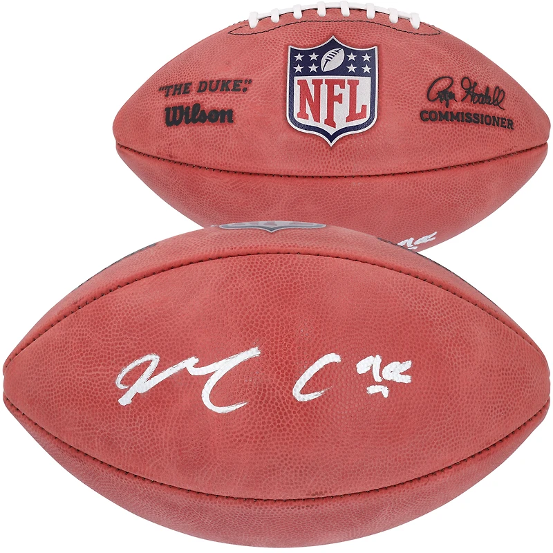 Ballon de football Duke autographié par Maxx Crosby des Las Vegas Raiders